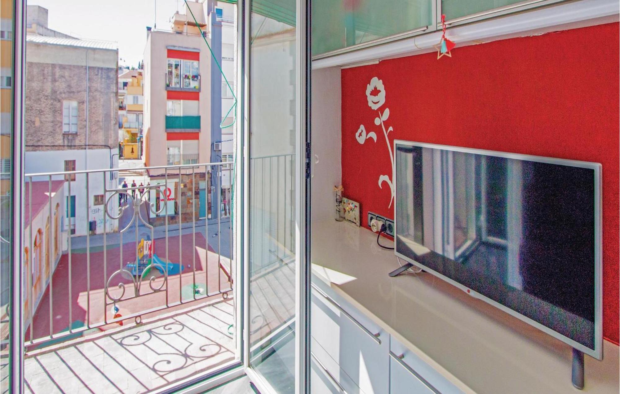 2 Bedroom Cozy Apartment In בלאנס מראה חיצוני תמונה